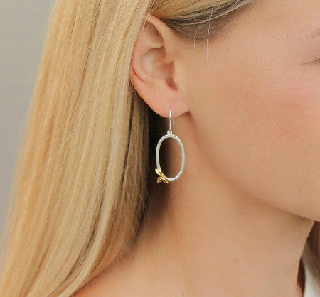 Oval Earrings with Diamonds