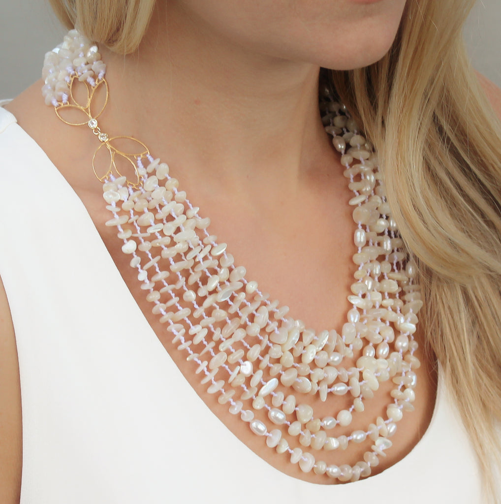 White Mother of Pearl Pendant Necklace | EMPORIO ARMANI Woman